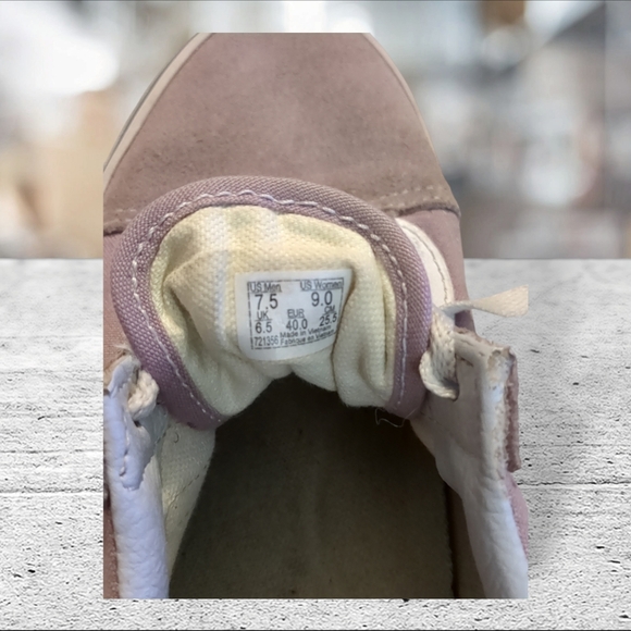 Vans old skool lavender suede skate shoe size 9W 7.5M unisex shoe - Picture 6 of 14